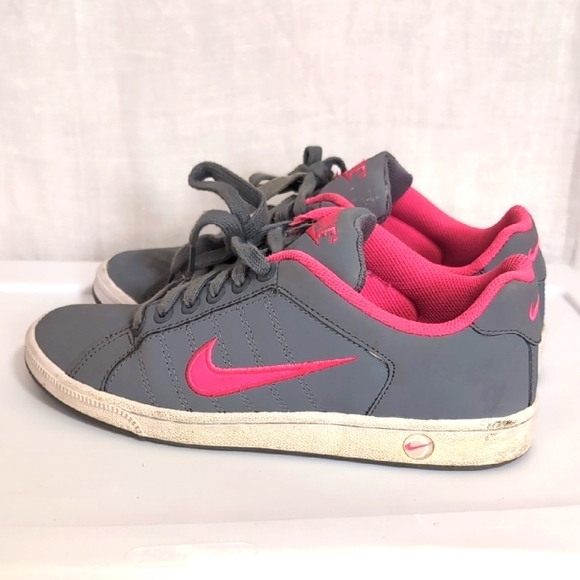 Nike Shoes - Nike Women's Court Tradition II Gray Pink Lace-Up Sneaker Size 7.5